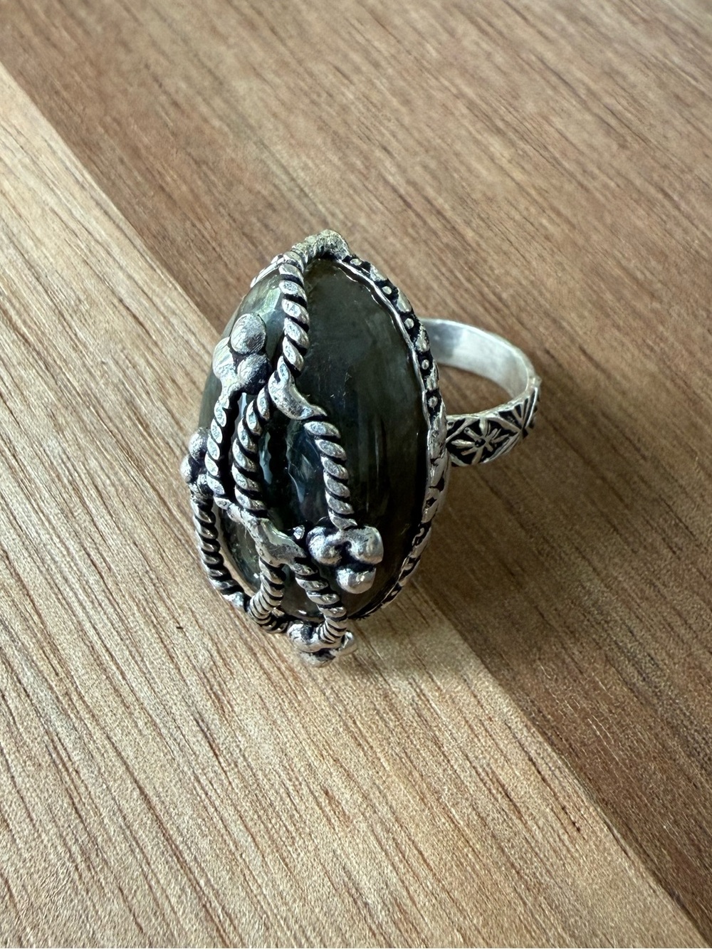 Stamped 925 sterling silver Labradorite filigree caged statement ring unique